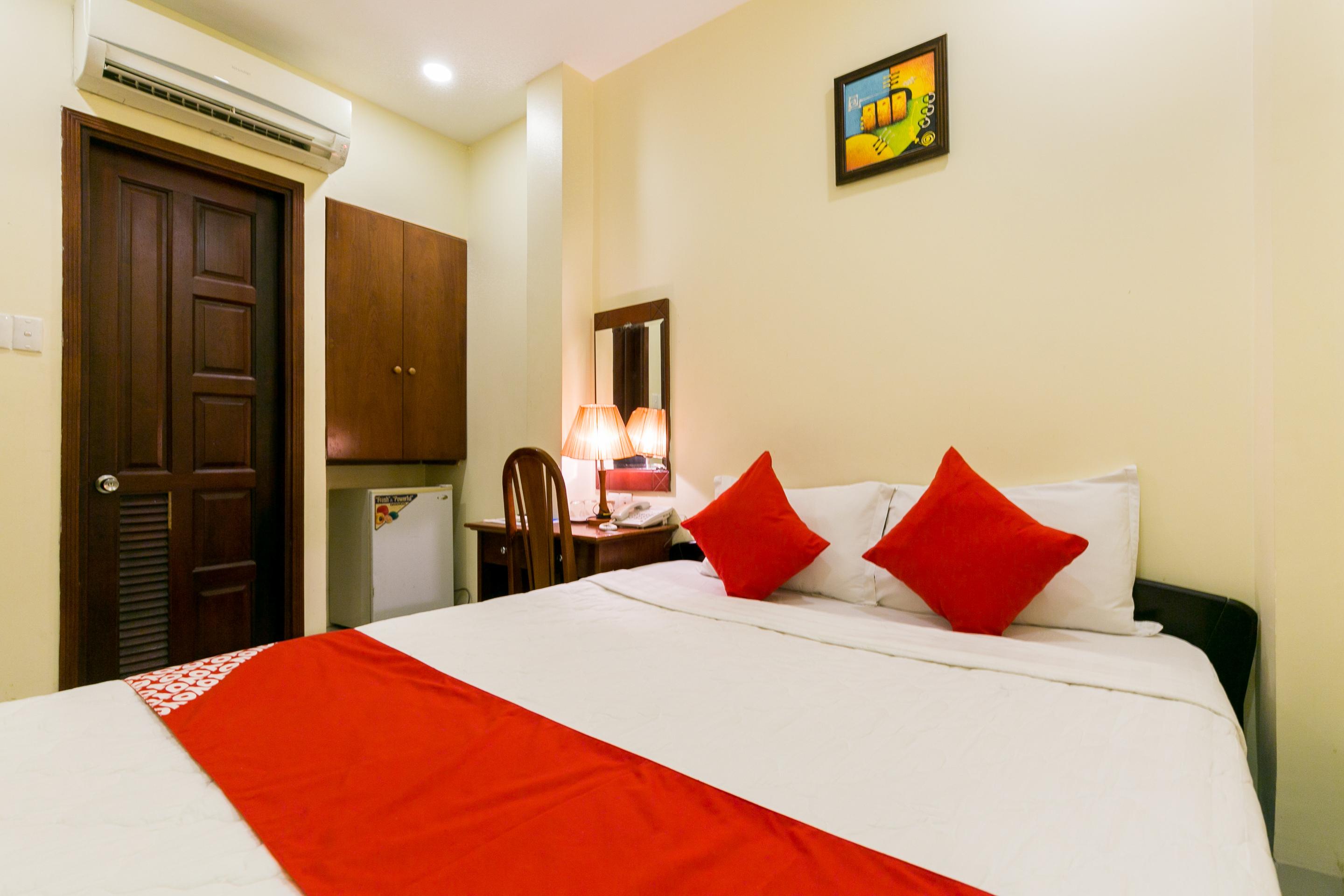 Oyo 422 Nguyen Thanh Hotel Ho Chi Minh-stad Buitenkant foto